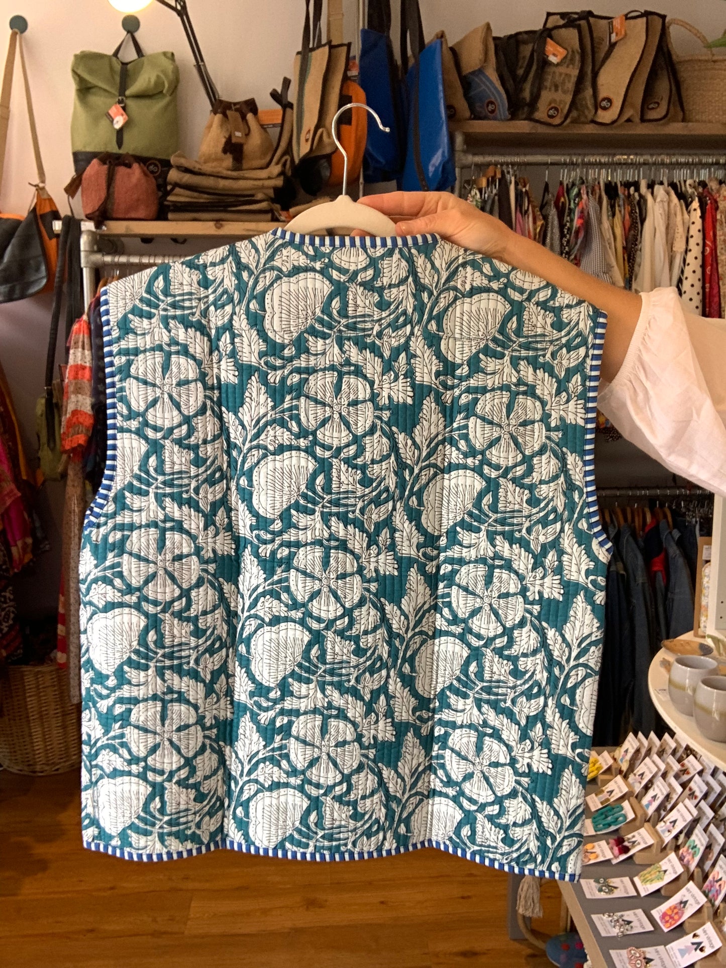 Handmade quilted Indian blockprint ethnic patterned gilet/waistcoat sz 8-10