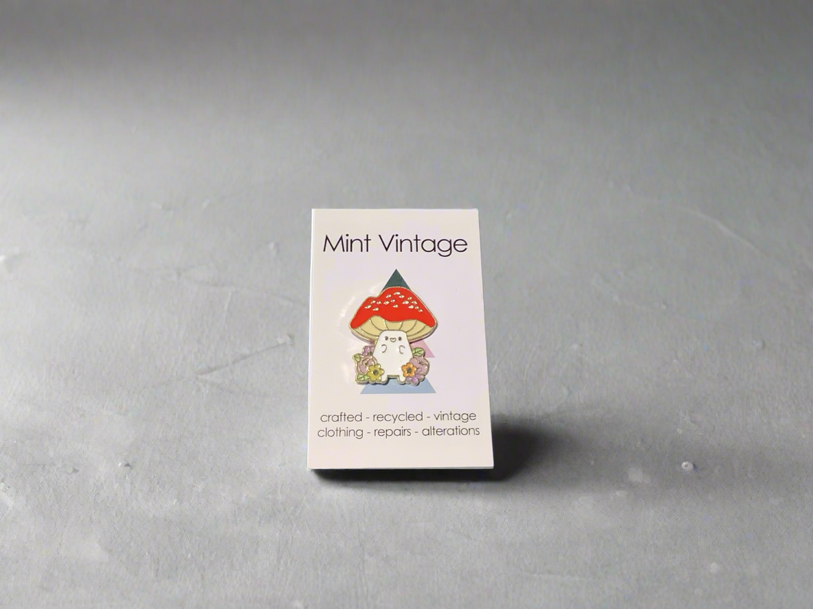 Cute enamel Mushroom pin brooch
