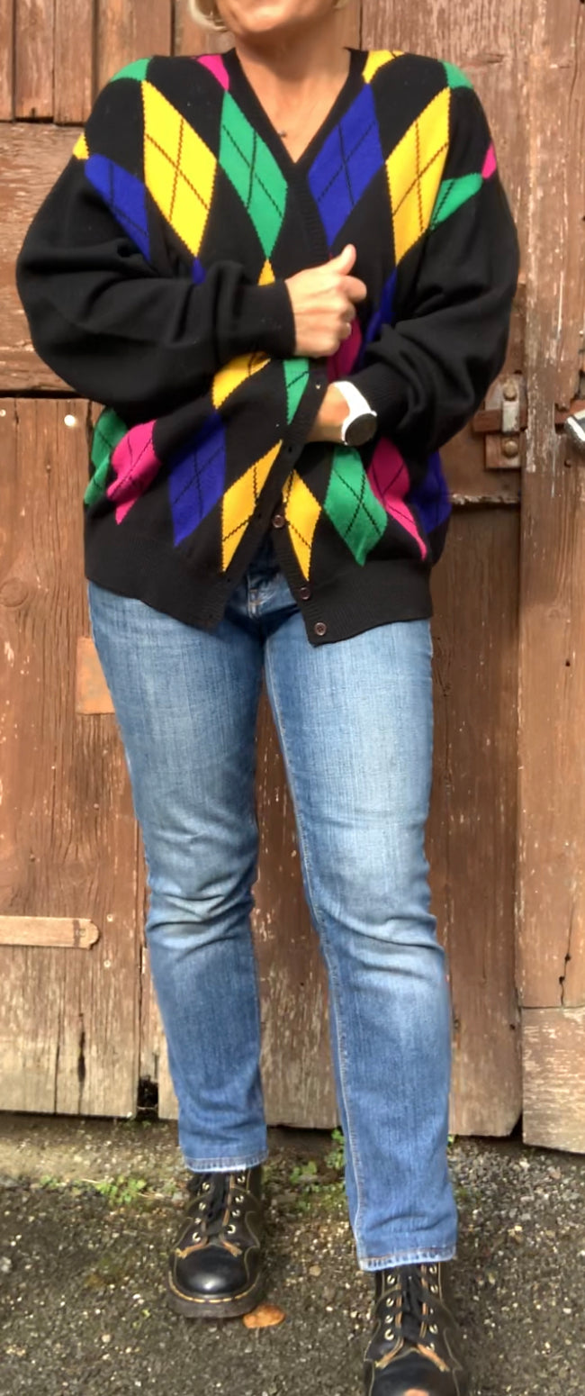 Vintage preppy vibes 1980’s colourful diamond pattern cotton knit cardigan