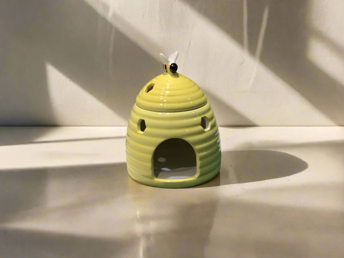 Yellow beehive oil/wax melt burner