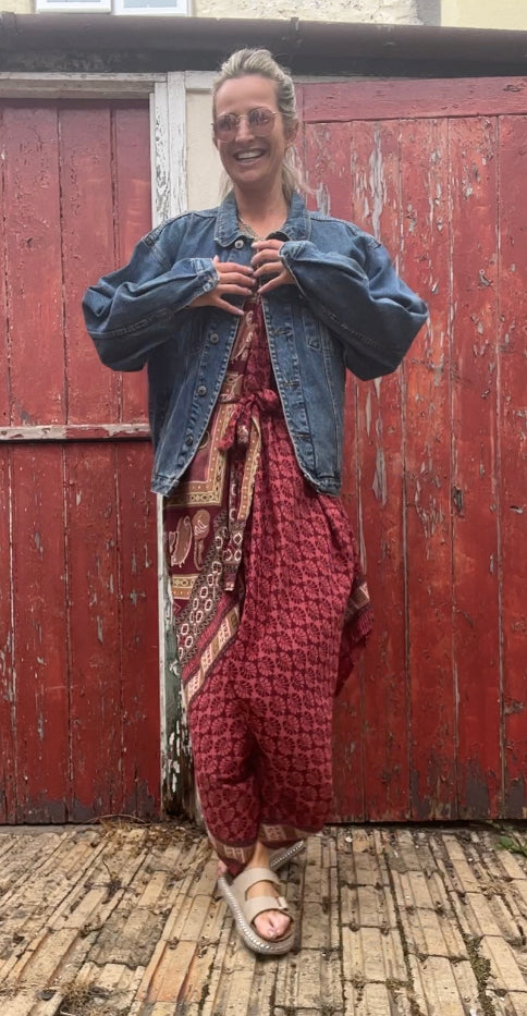 Vintage Denim jacket with Bee motif