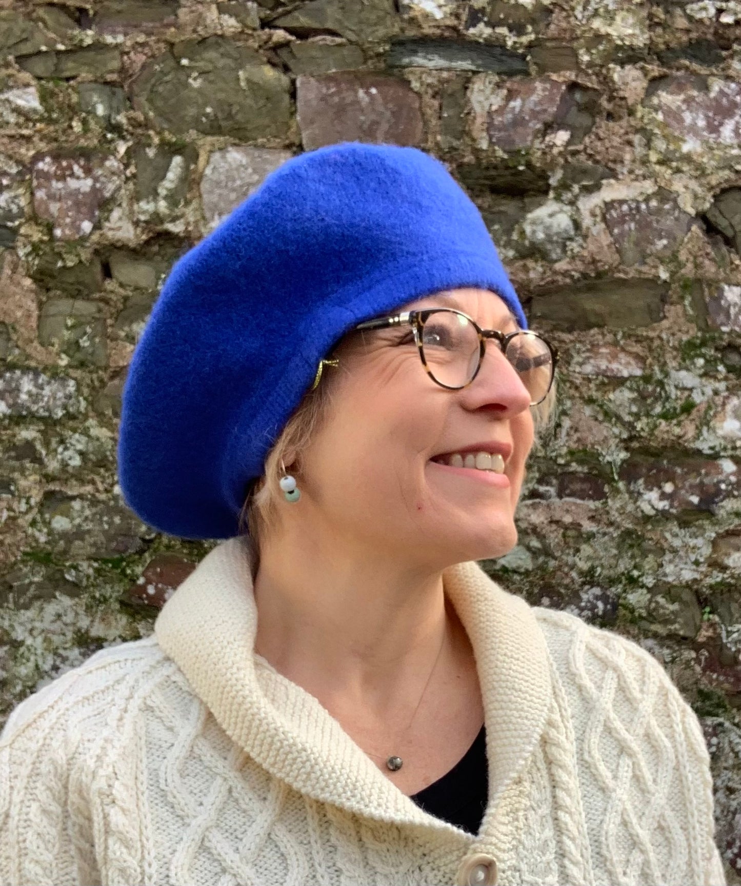 Blue Wool beret with embroidered yaaaaaaaaaas message