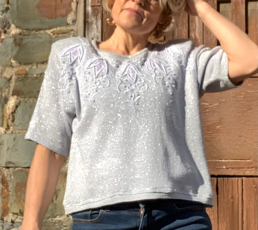 Vintage 1980’s silver knitted appliqué & beaded top