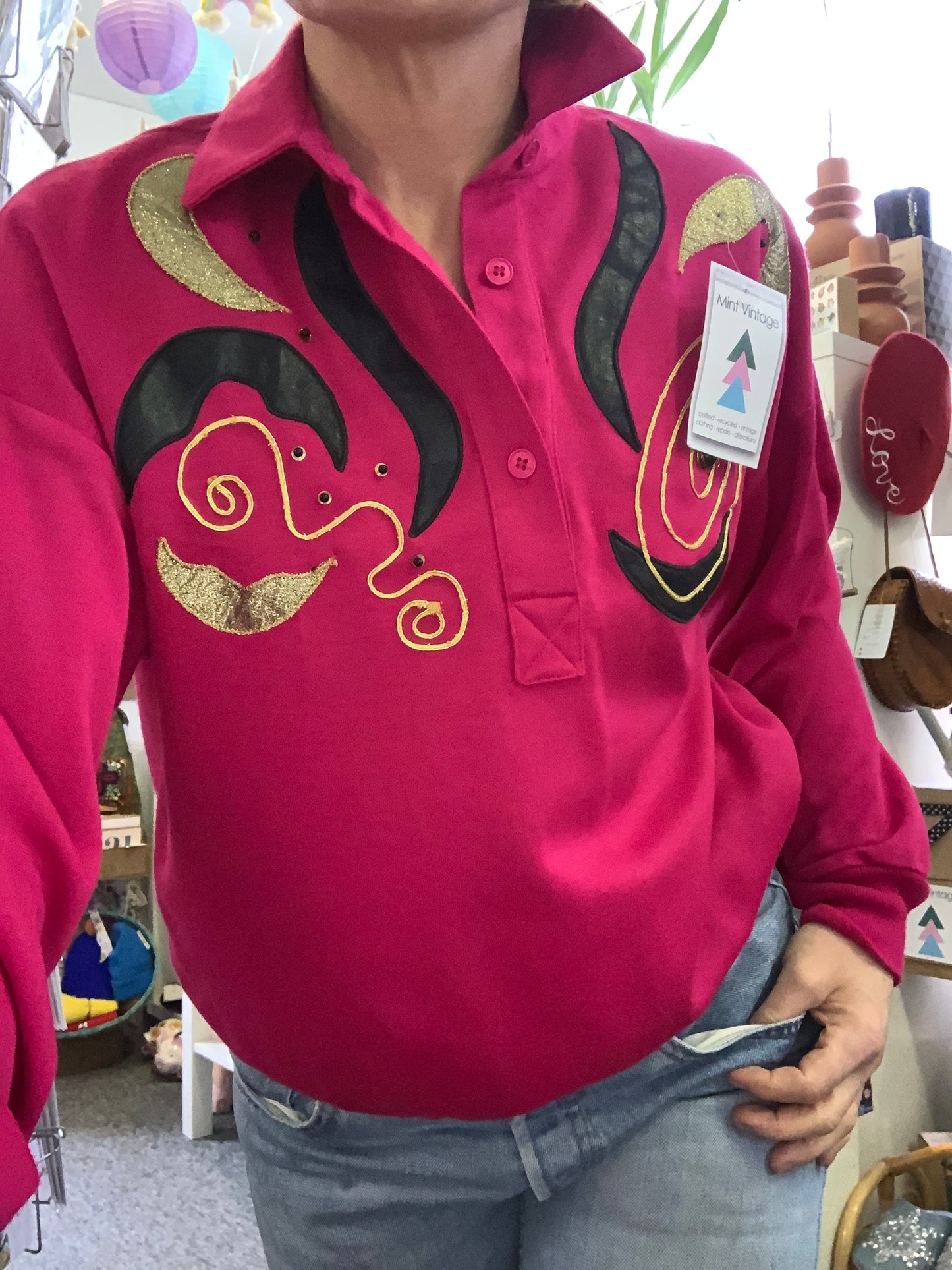 1980’s vintage hot pink metallic appliqué sweatshirt