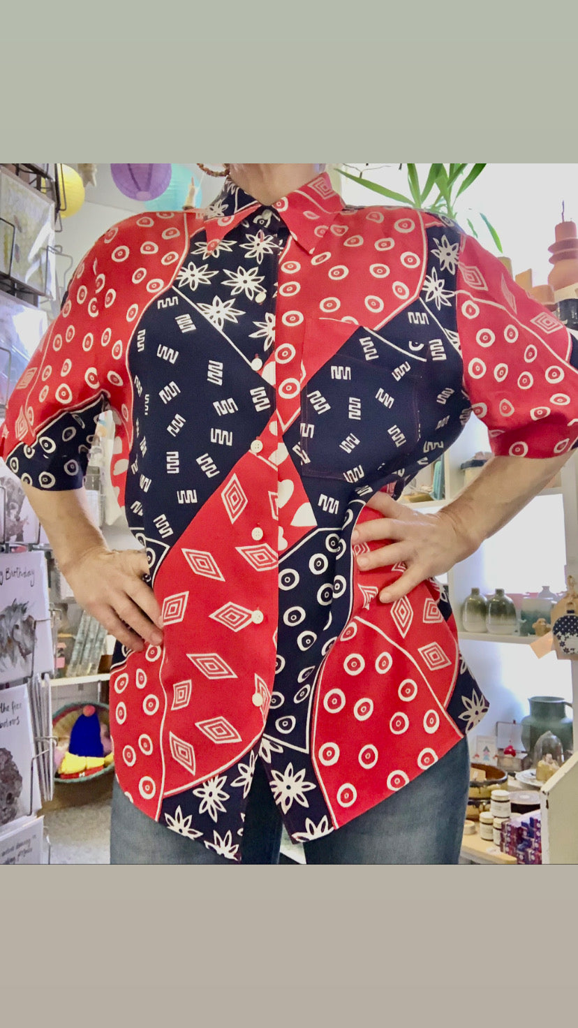 Vintage 1980’s Betty Barclay abstract print blouse