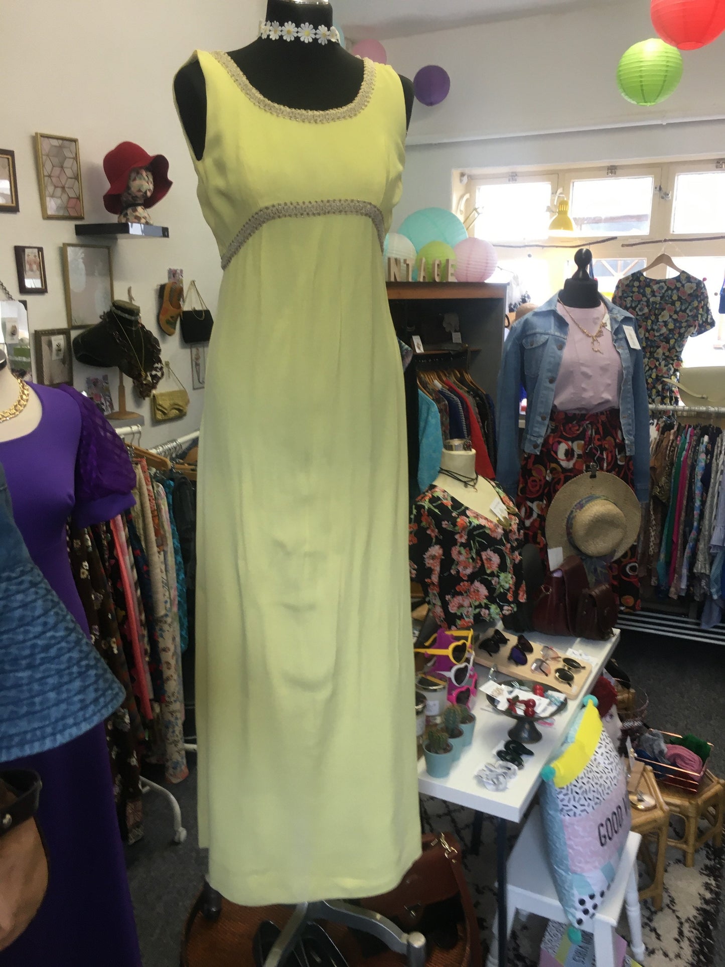 Vintage 1960โs yellow California maxi dress