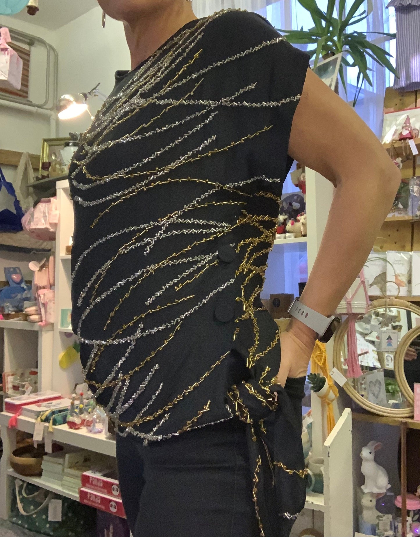 1970’s Studio 54 style vintage gold and silver beaded top
