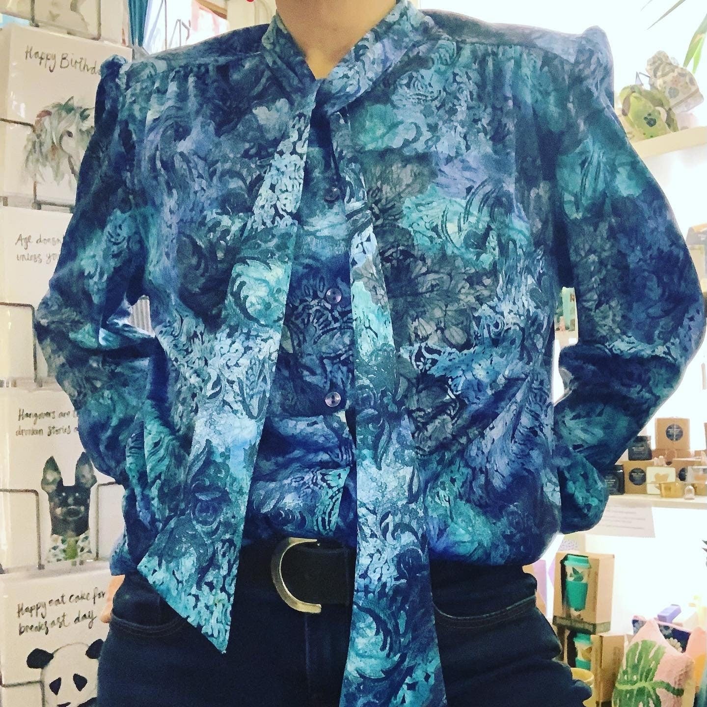 Vintage 1970βs pussy bow blue colour way floral design blouse