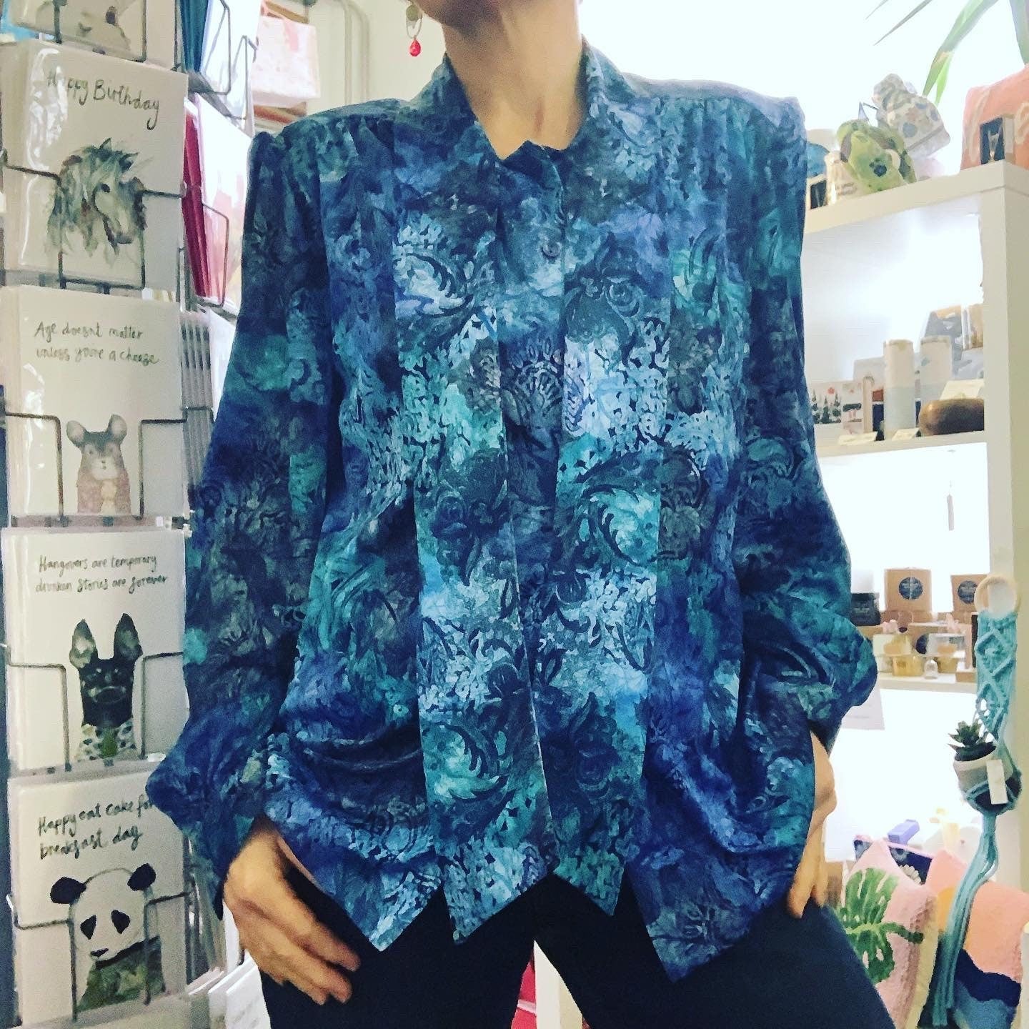 Vintage 1970βs pussy bow blue colour way floral design blouse