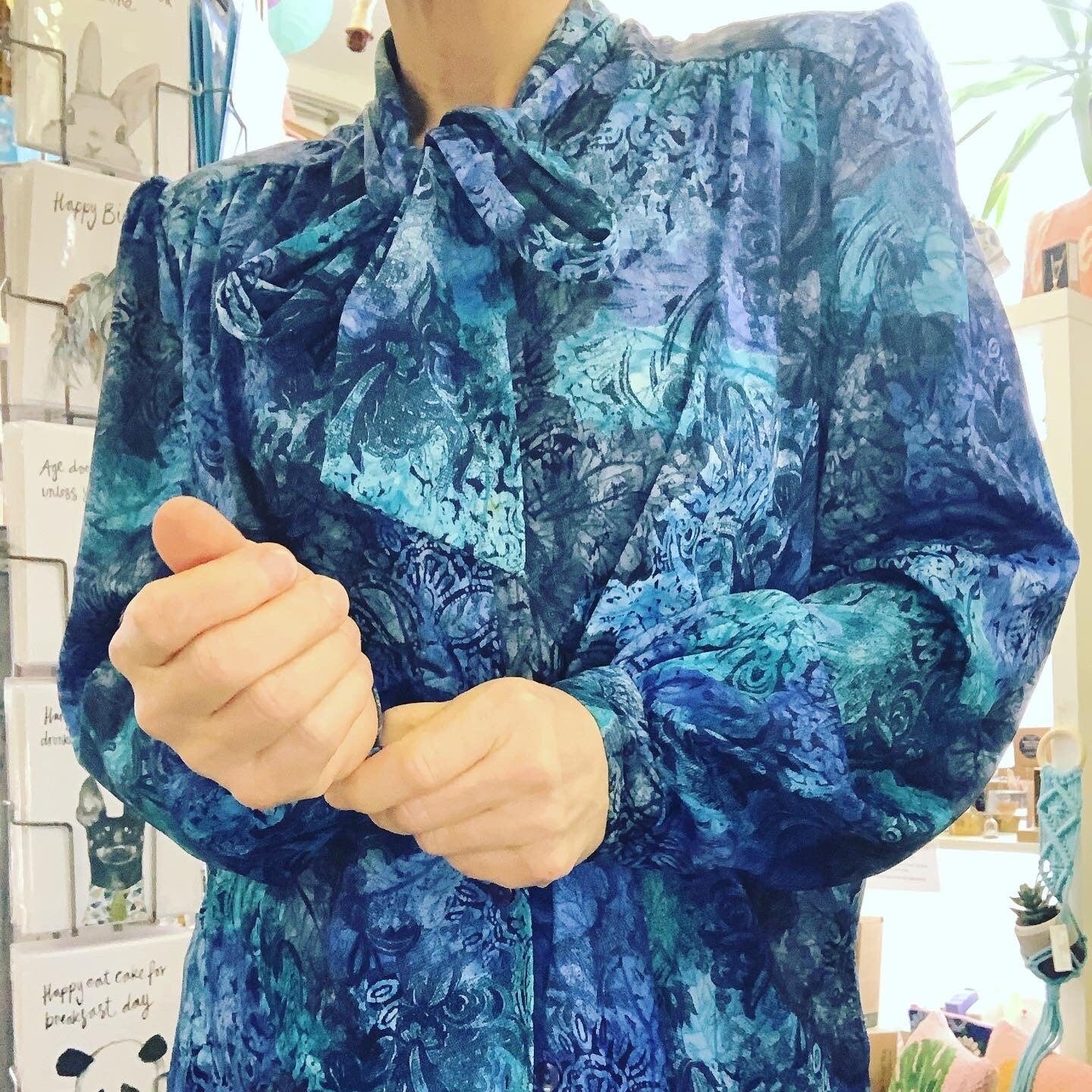 Vintage 1970βs pussy bow blue colour way floral design blouse