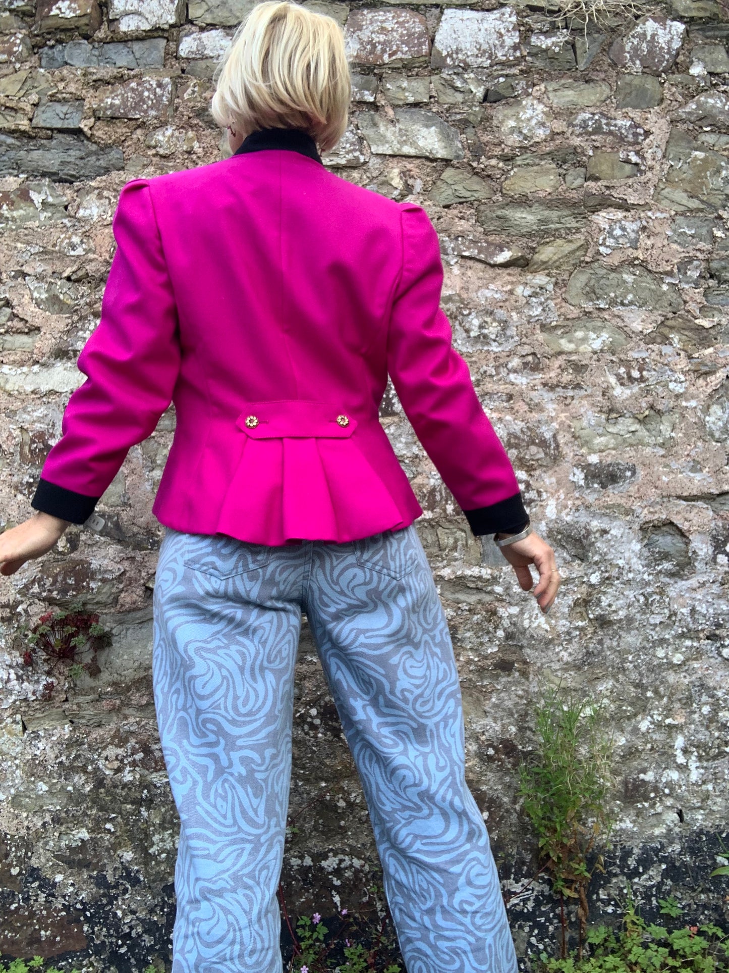 1980’s Vintage Raspberry fitted wool jacket by Mansfield
