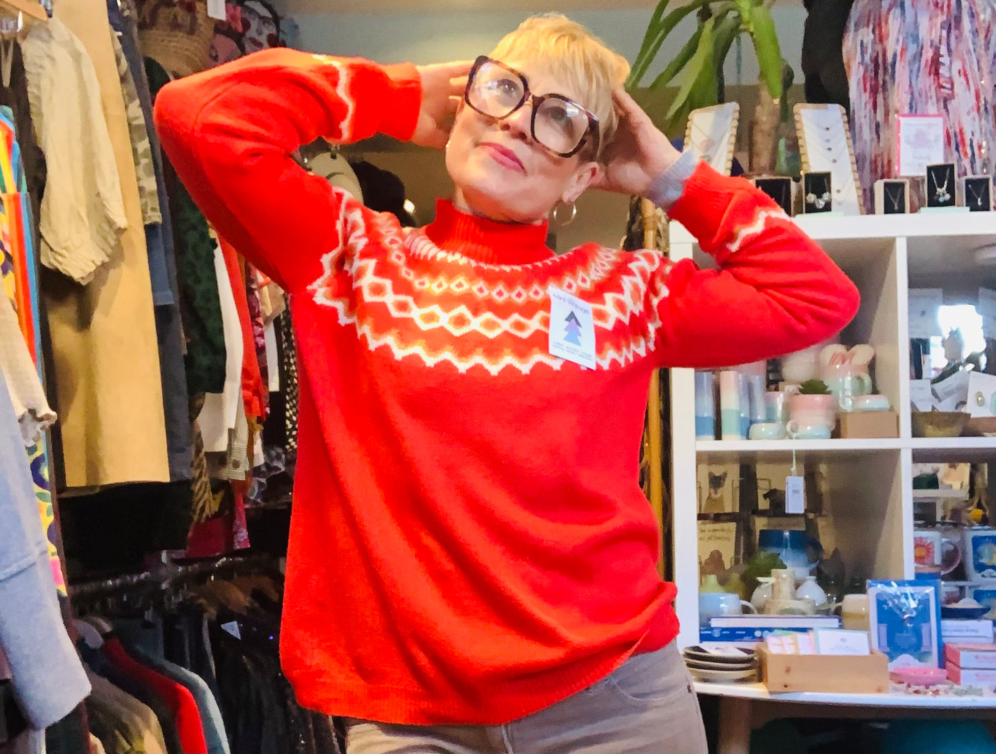 Vintage 80’s red & white Nordic design jumper