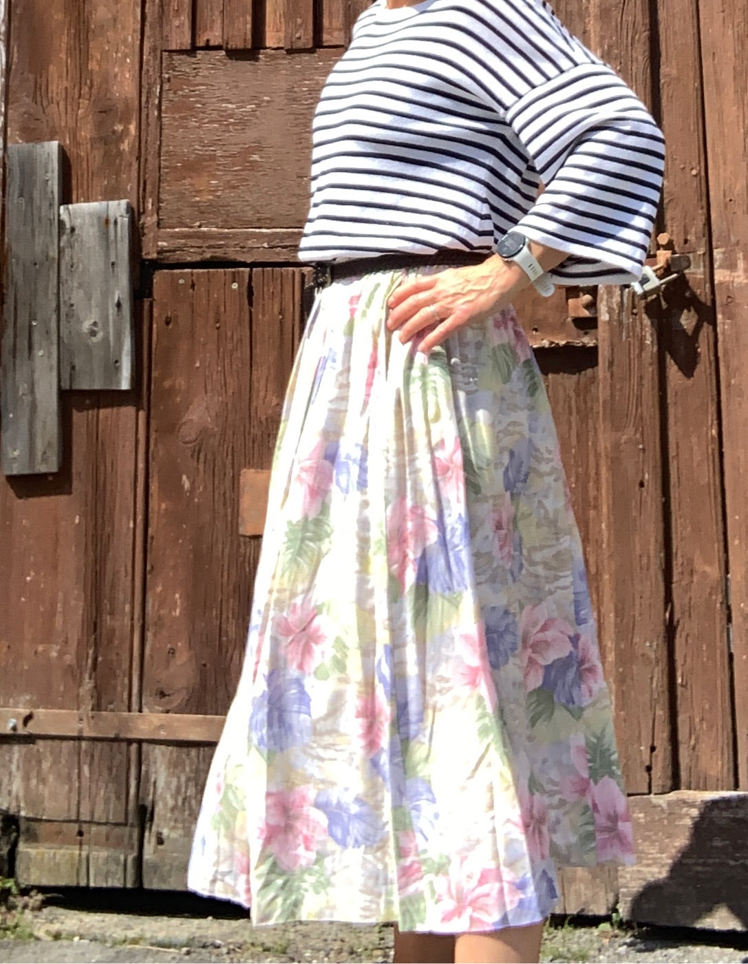 Vintage 1980’s pastel floral midi skirt