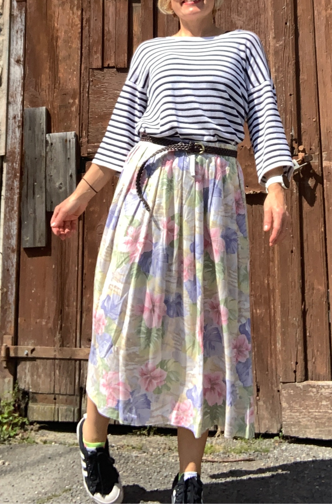 Vintage 1980’s pastel floral midi skirt