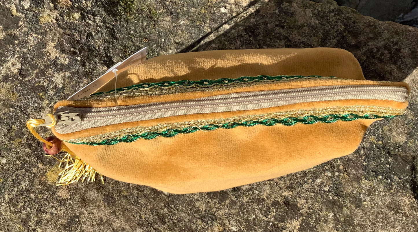 Handmade multipurpose velvet zipper pouch