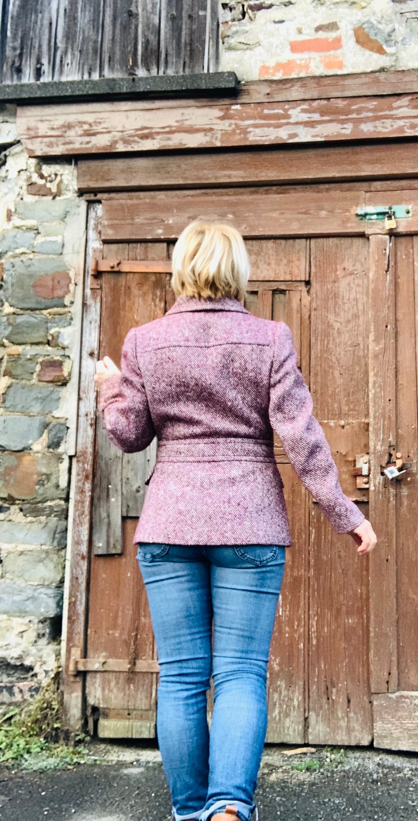 Vintage 1970’s tweed wool fitted coat by Mansfield of London