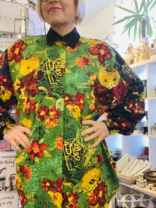 1980’s Vintage colourful oversized blouse/shirt