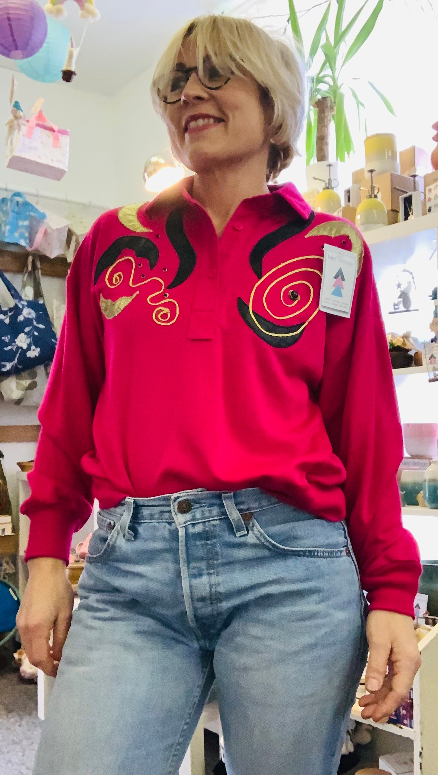 1980’s vintage hot pink metallic appliqué sweatshirt