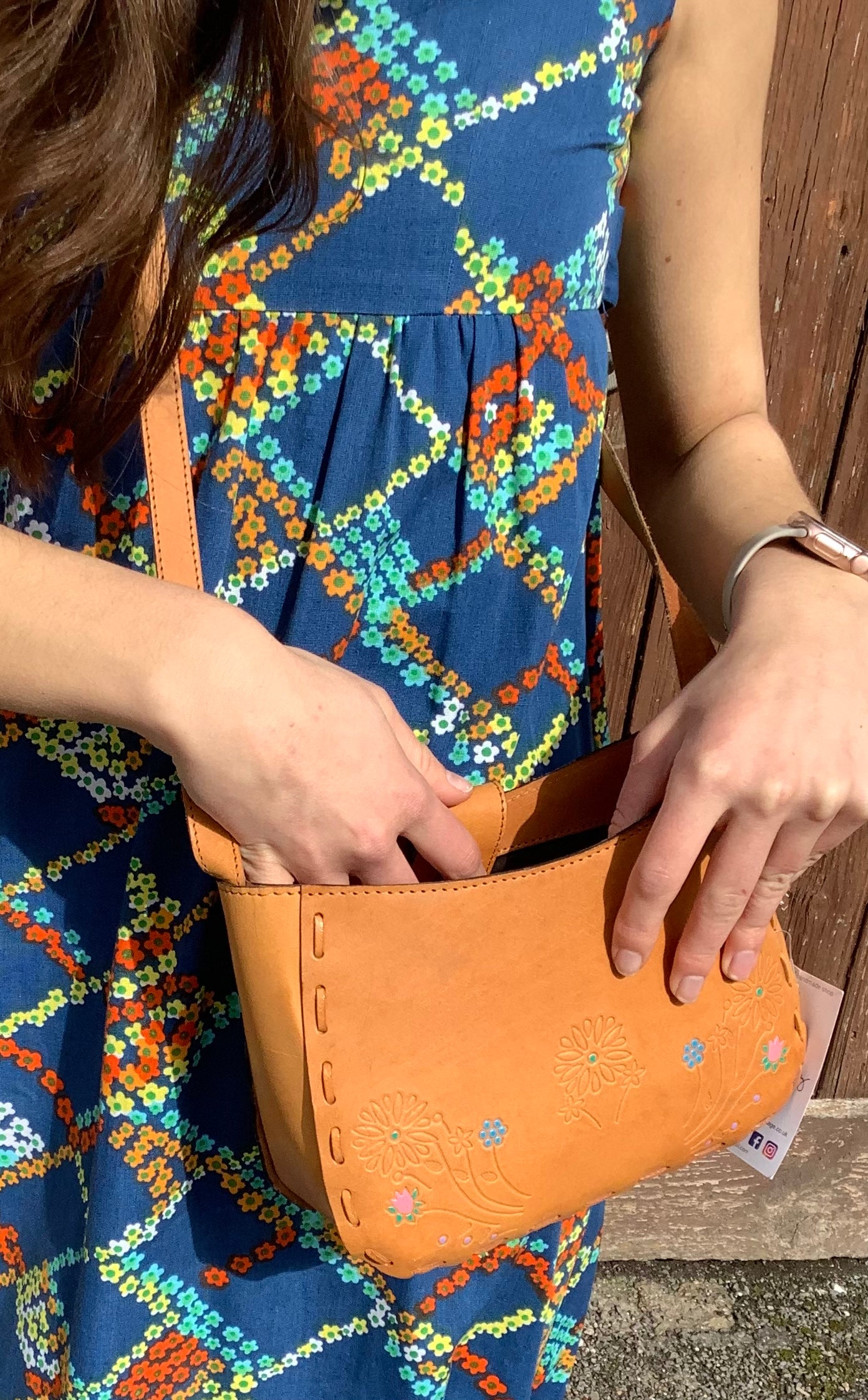 Hand painted 70’s style tan leather handbag
