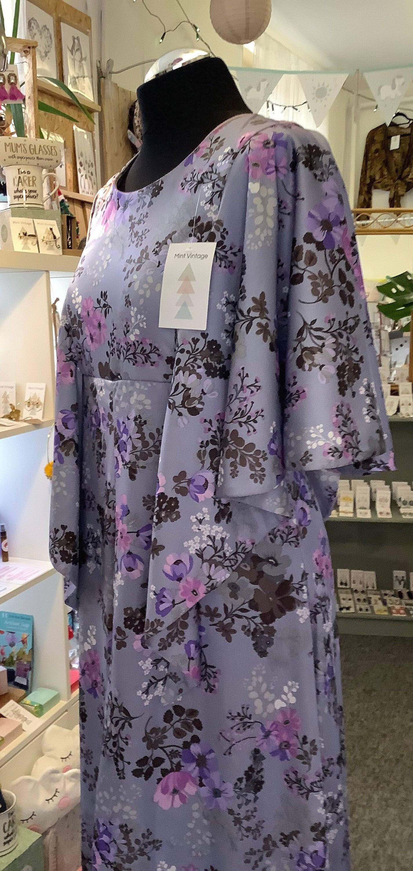 Vintage 1970’s cape sleeve floral maxi dress