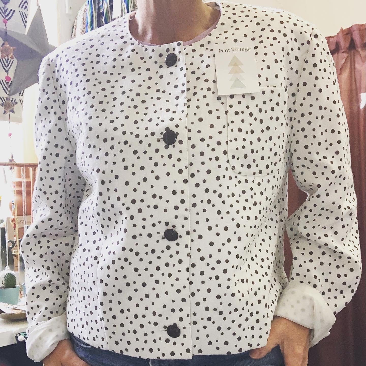 Vintage 1980’s linen white polka dot boxy jacket
